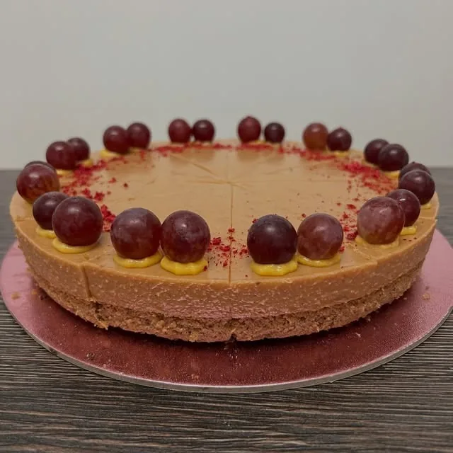 Torta s červeným hroznom